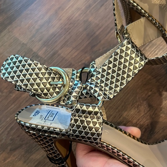 NWT - Karl Lagerfeld - Black and White Patterned Heels - Picture 5 of 16